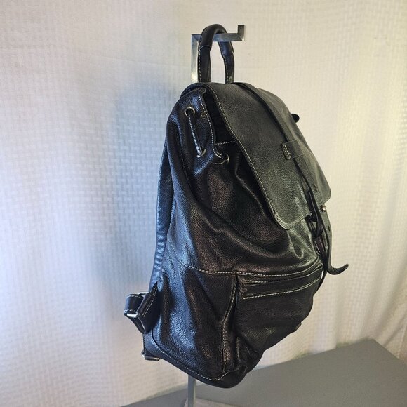 Kenneth Cole Backpack W/ Adjustable Straps & Multiple Pockets For Travel Or Ever - Picture 3 of 9